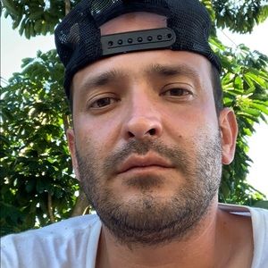 Meet your Posher, Jose